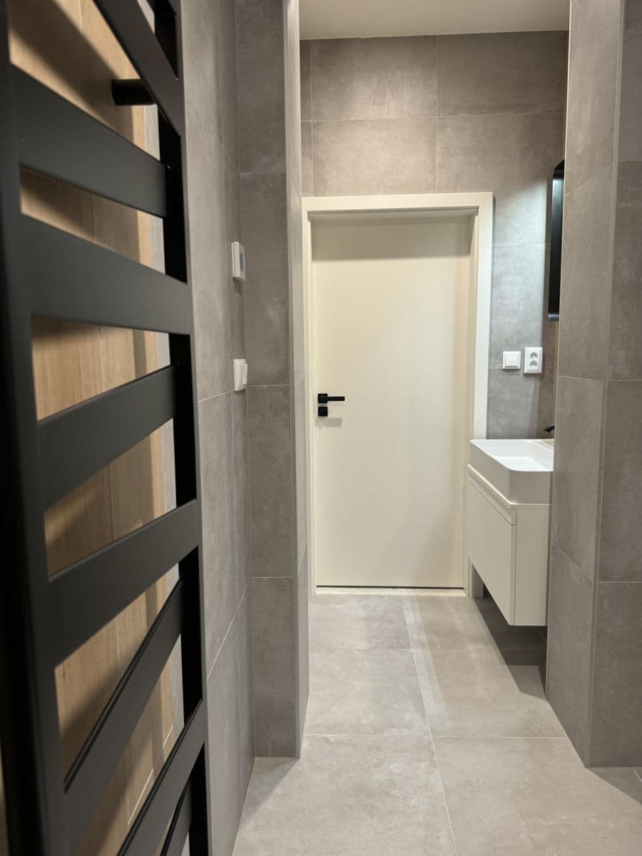 Pronájem bytu  46 m², Tišnovská, Brno, Jihomoravský kraj
