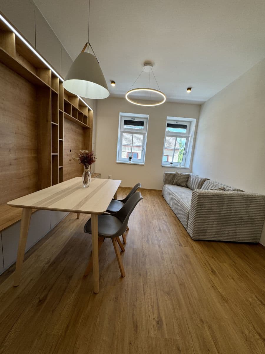 Pronájem bytu  46 m², Tišnovská, Brno, Jihomoravský kraj