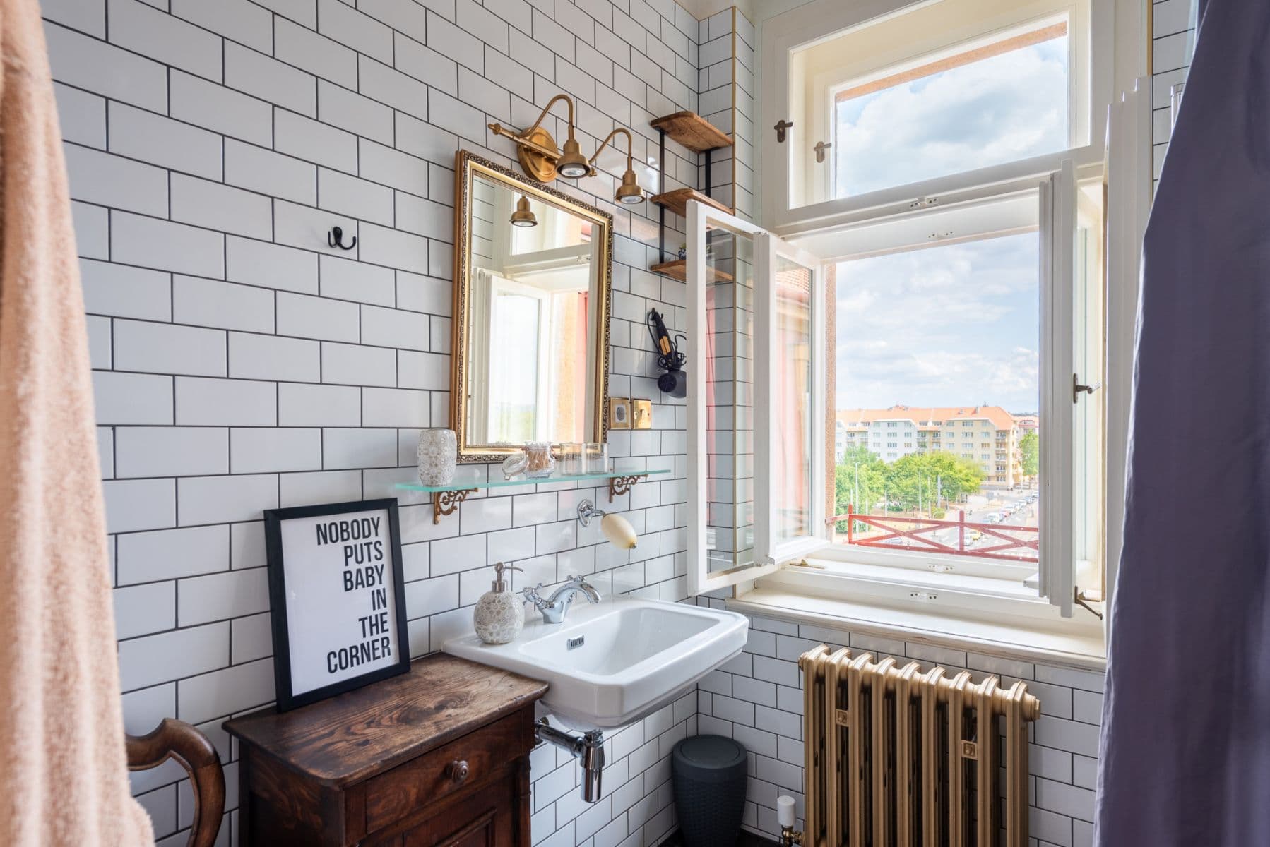 Pronájem bytu  130 m², Hartigova, Praha, Praha