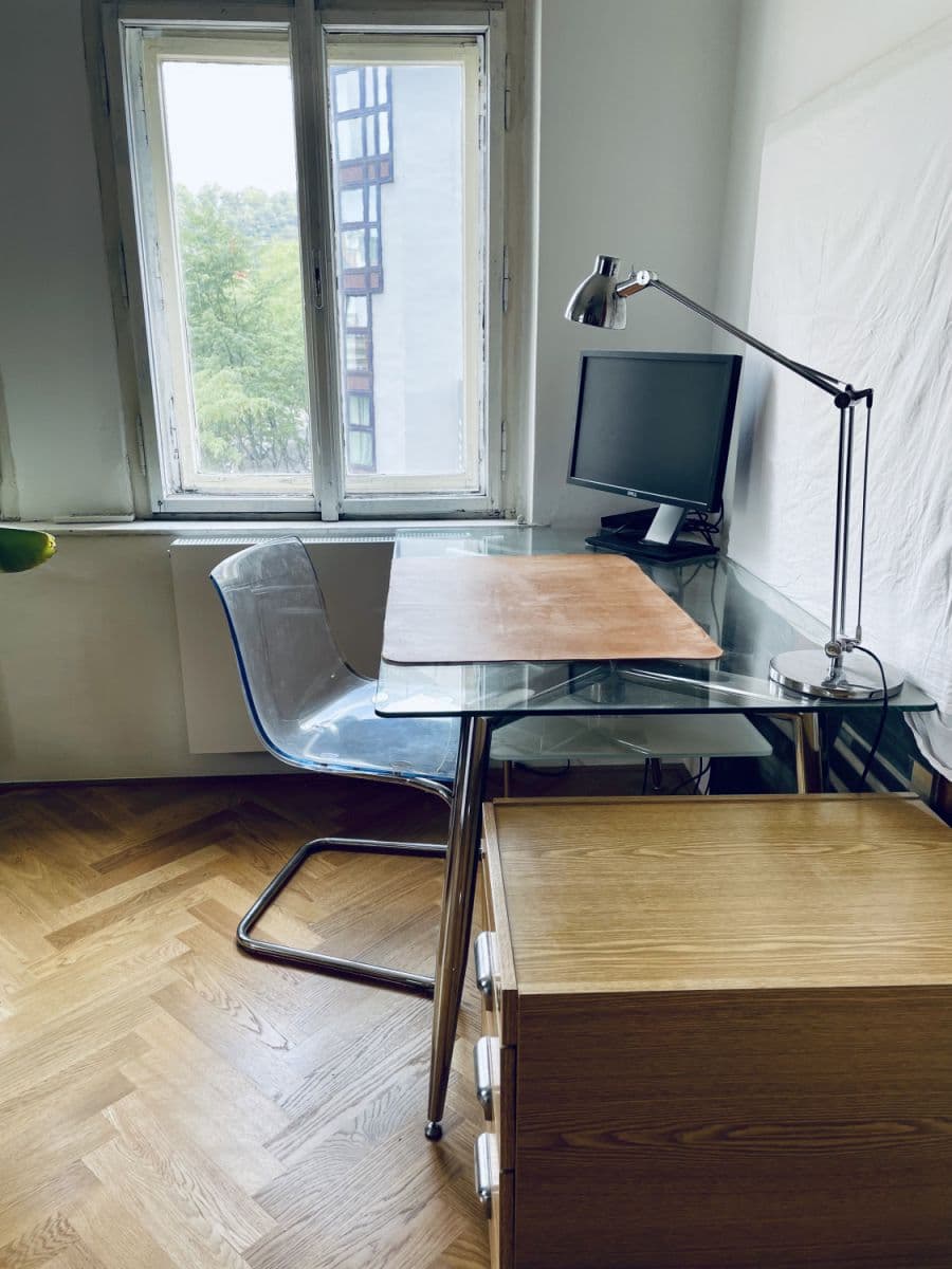 Pronájem bytu  50 m², Šaldova, Praha, Praha