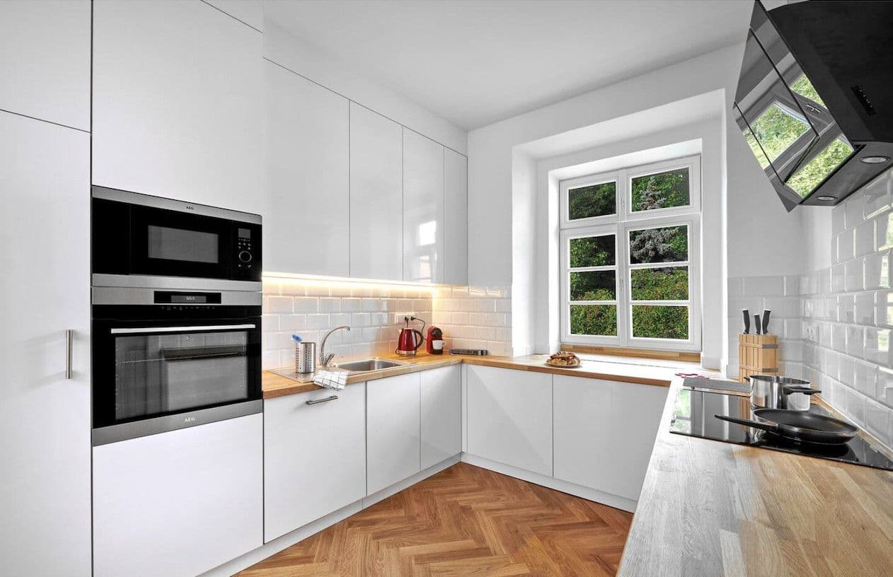 Pronájem bytu  72 m², Újezd, Praha, Praha
