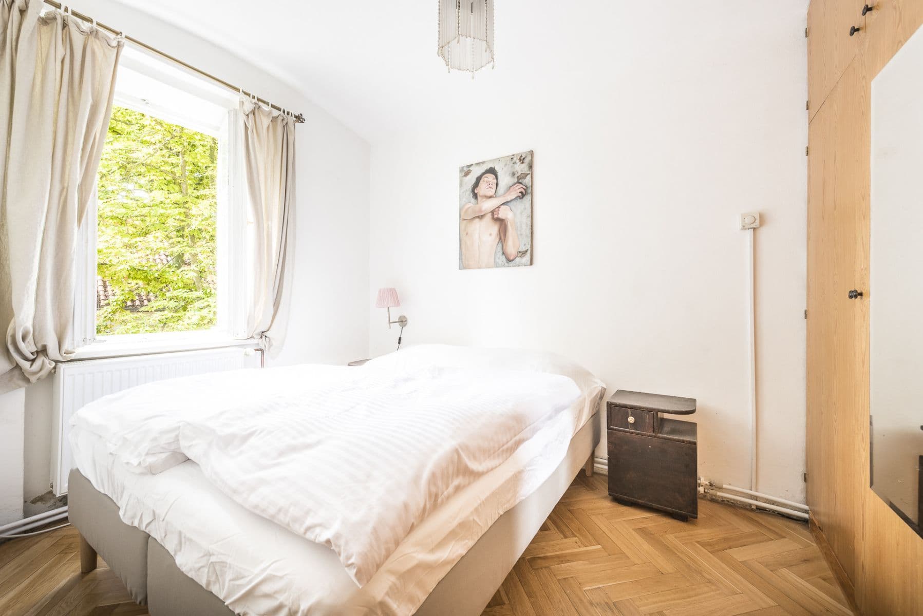 Pronájem bytu  56 m², U Lužického semináře, Praha, Praha