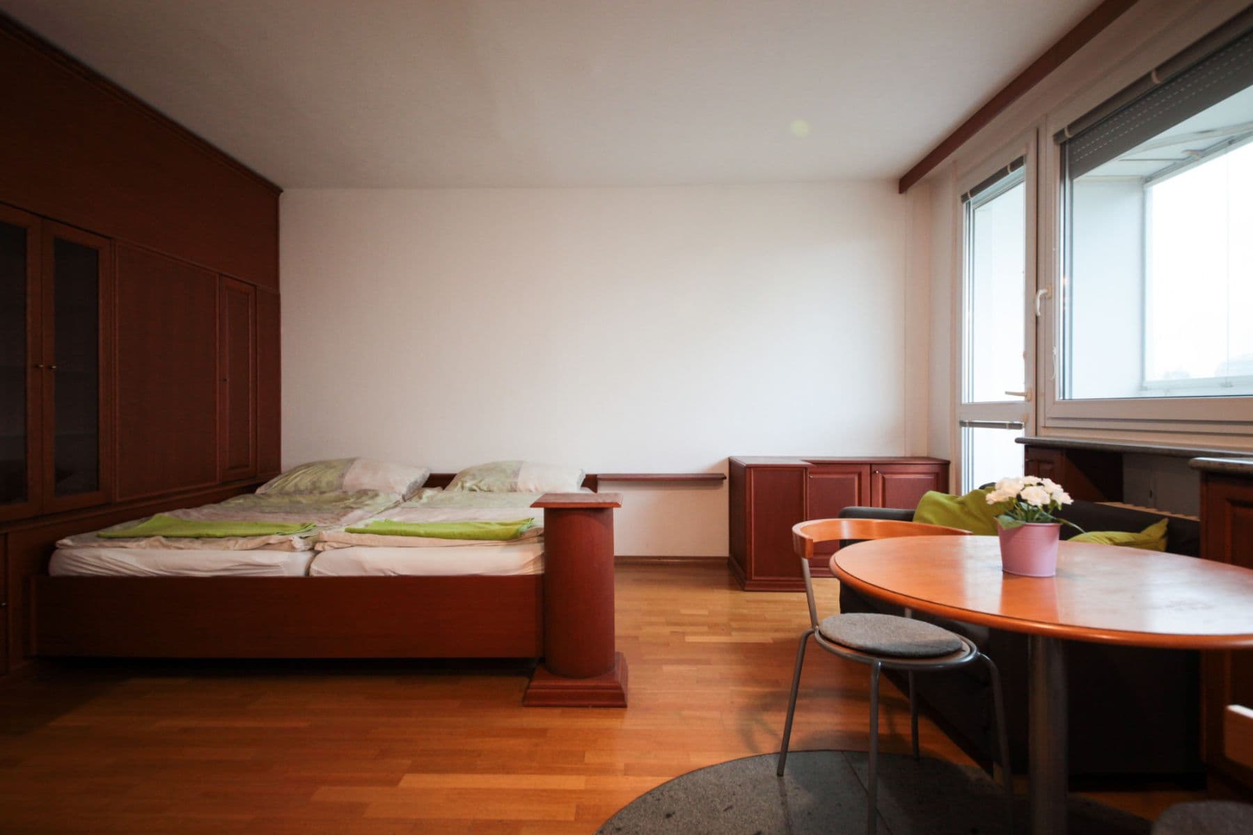 Pronájem bytu  30 m², Kotorská, Praha, Praha
