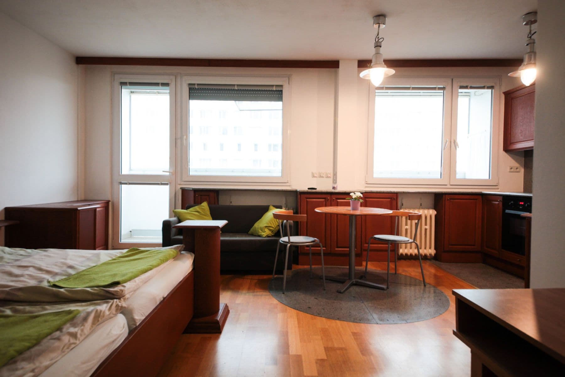 Pronájem bytu  30 m², Kotorská, Praha, Praha