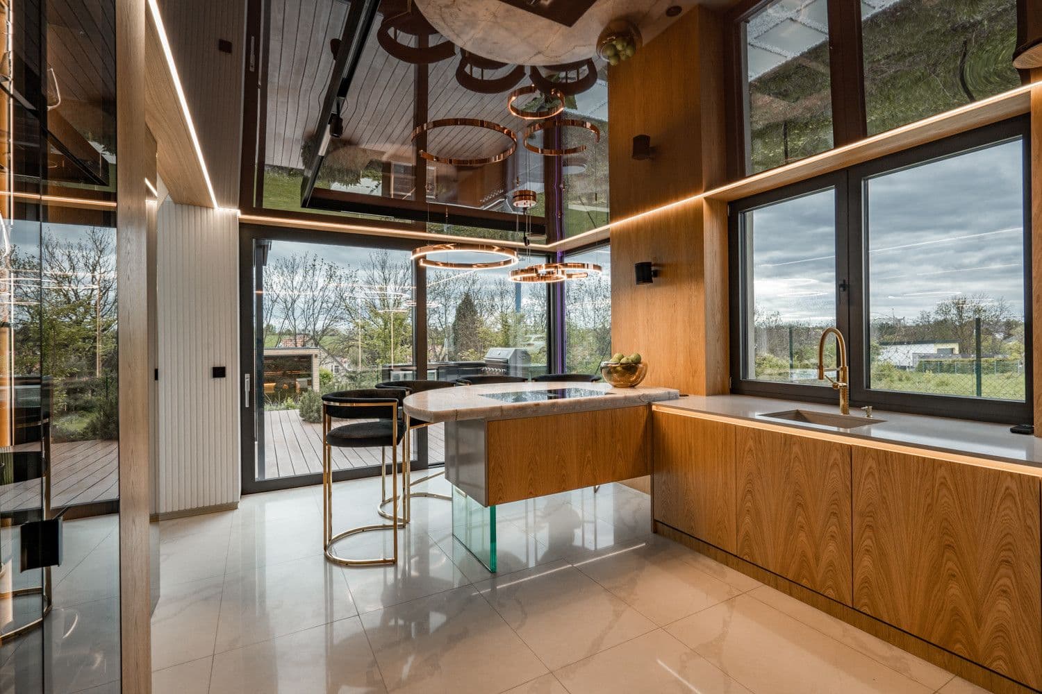 Pronájem bytu  343 m², Opuková, Tuchoměřice, Středočeský kraj