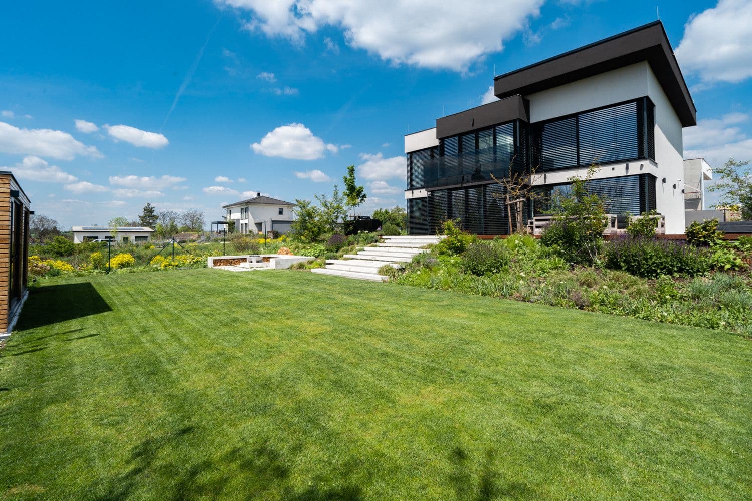 Pronájem bytu  343 m², Opuková, Tuchoměřice, Středočeský kraj
