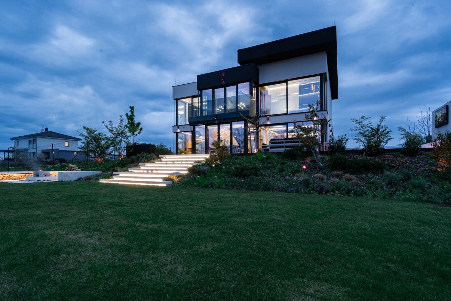 Pronájem bytu  343 m², Opuková, Tuchoměřice, Středočeský kraj