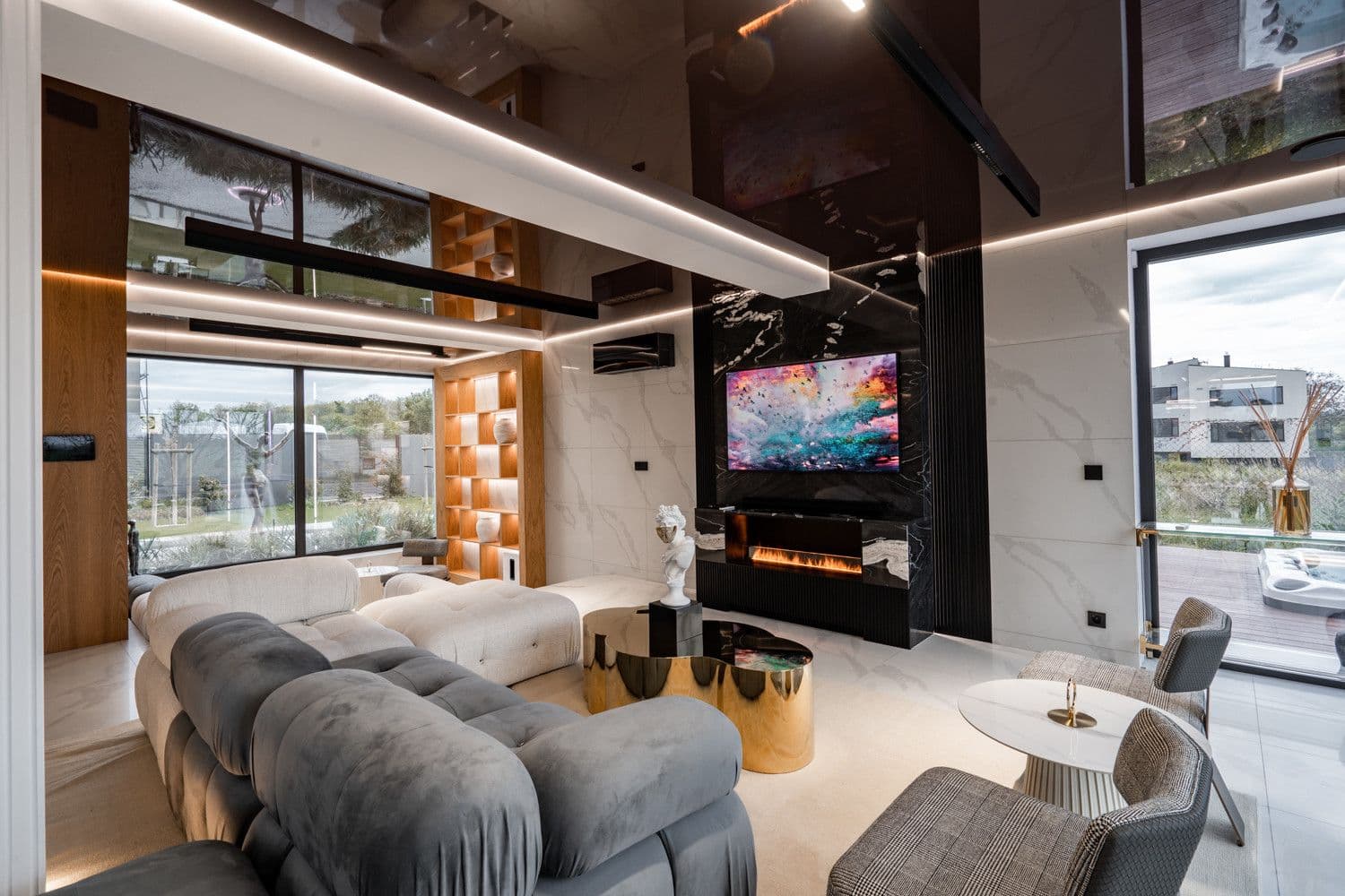 Pronájem bytu  343 m², Opuková, Tuchoměřice, Středočeský kraj