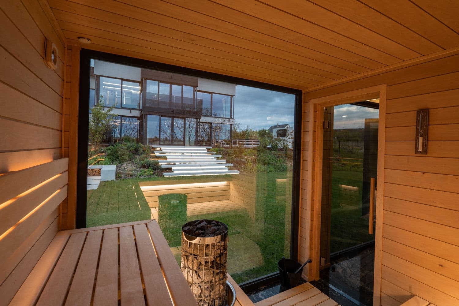 Pronájem bytu  343 m², Opuková, Tuchoměřice, Středočeský kraj