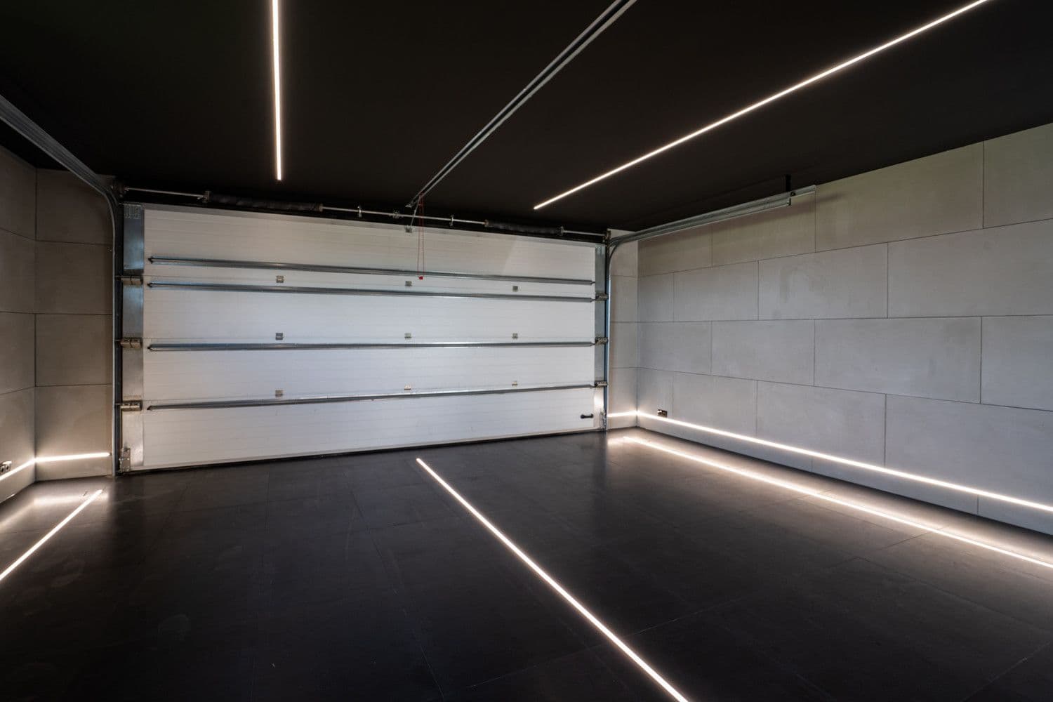 Pronájem bytu  343 m², Opuková, Tuchoměřice, Středočeský kraj