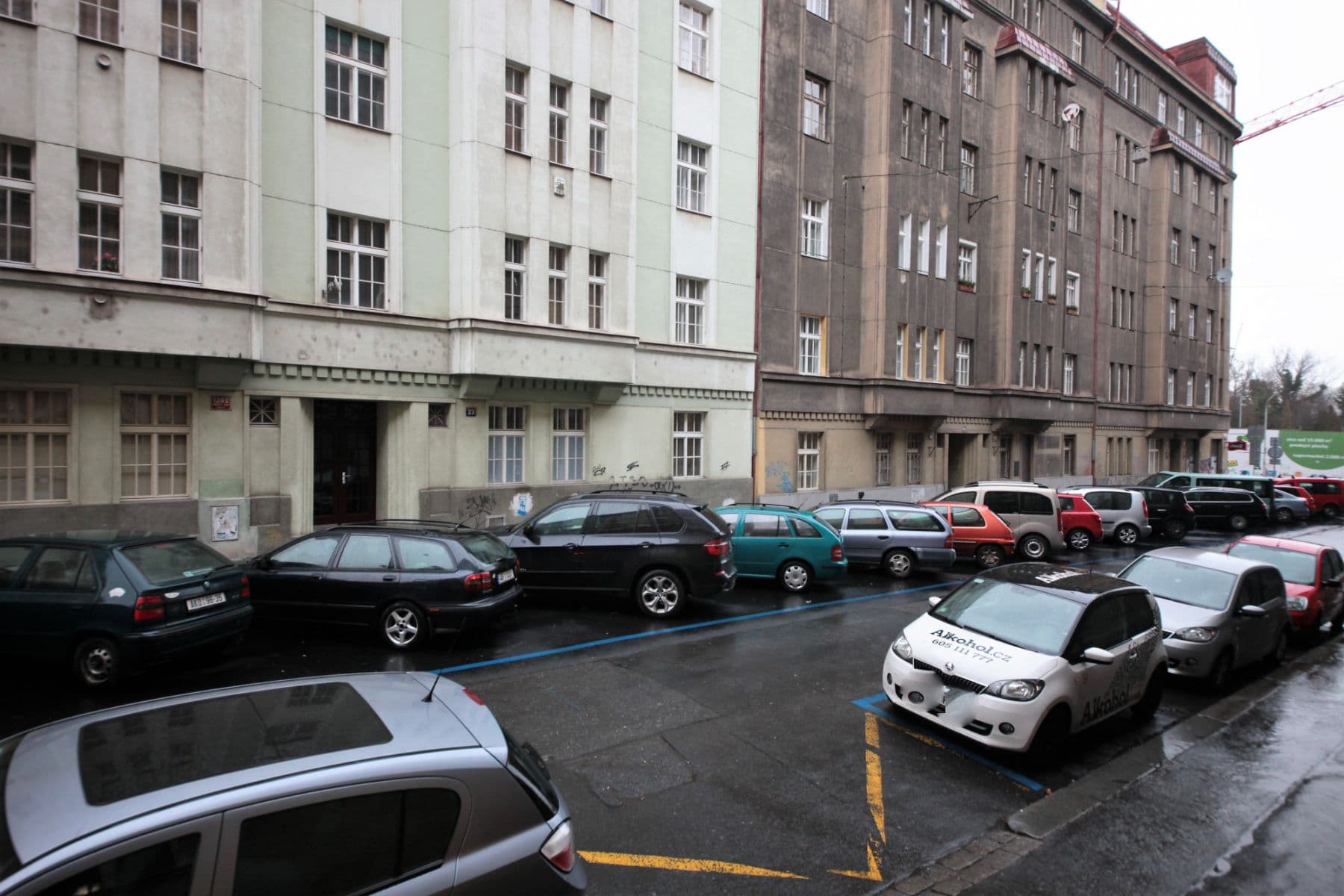 Pronájem bytu  48 m², Františka Křížka, Praha, Praha