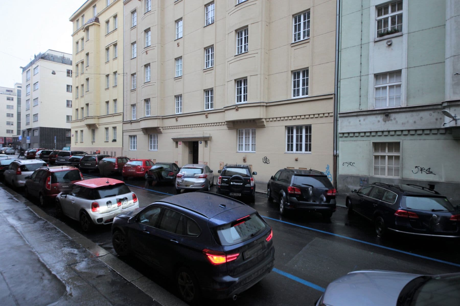 Pronájem bytu  48 m², Františka Křížka, Praha, Praha