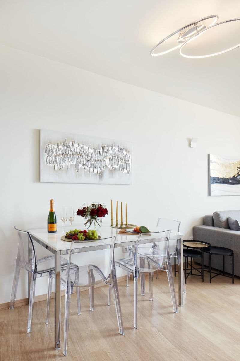 Pronájem bytu  75 m², Karlova, Praha, Praha