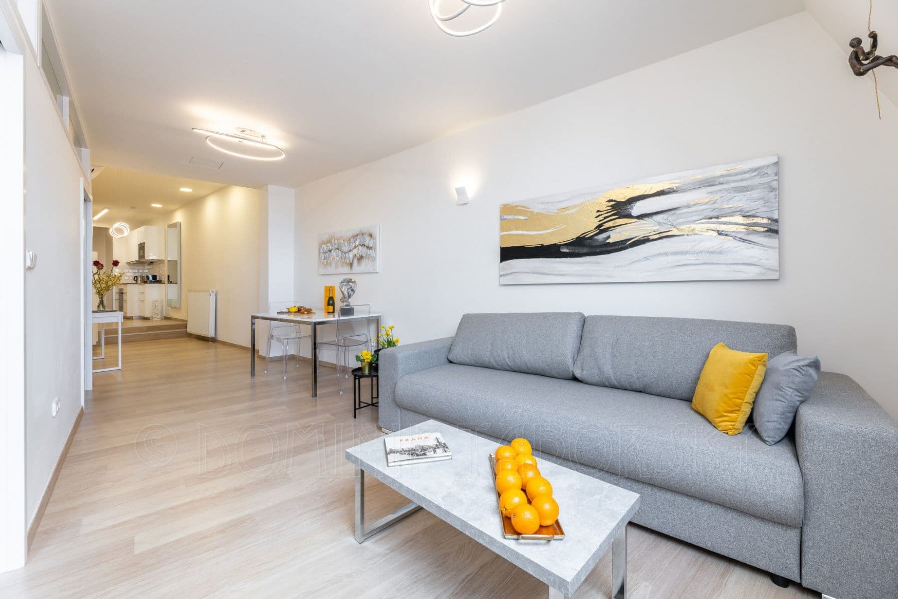 Pronájem bytu  75 m², Karlova, Praha, Praha