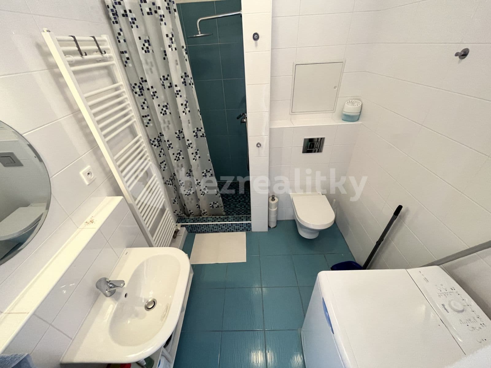 Pronájem bytu  30 m², Švihovská, Praha, Praha