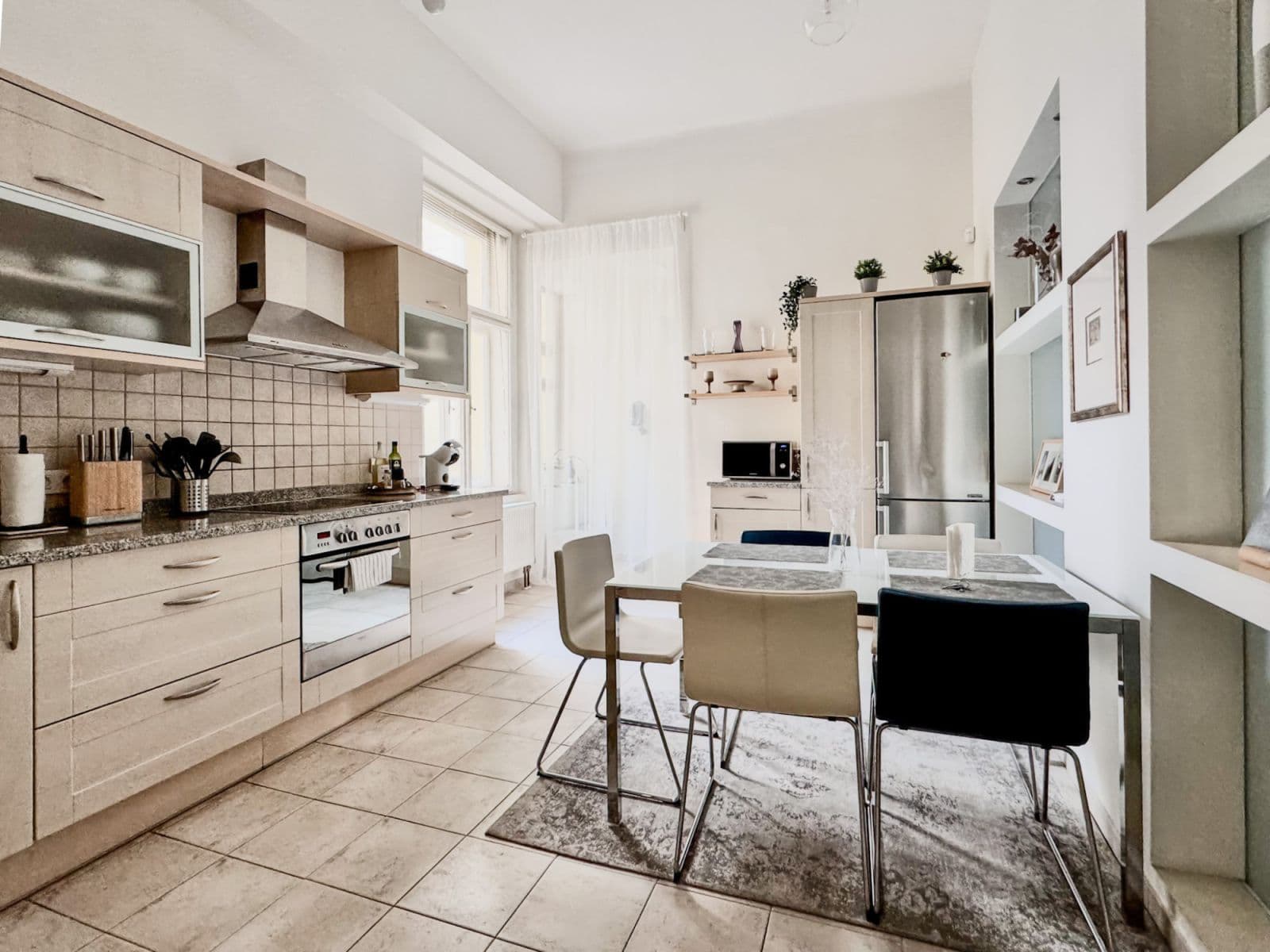 Pronájem bytu  136 m², Betlémská, Praha, Praha