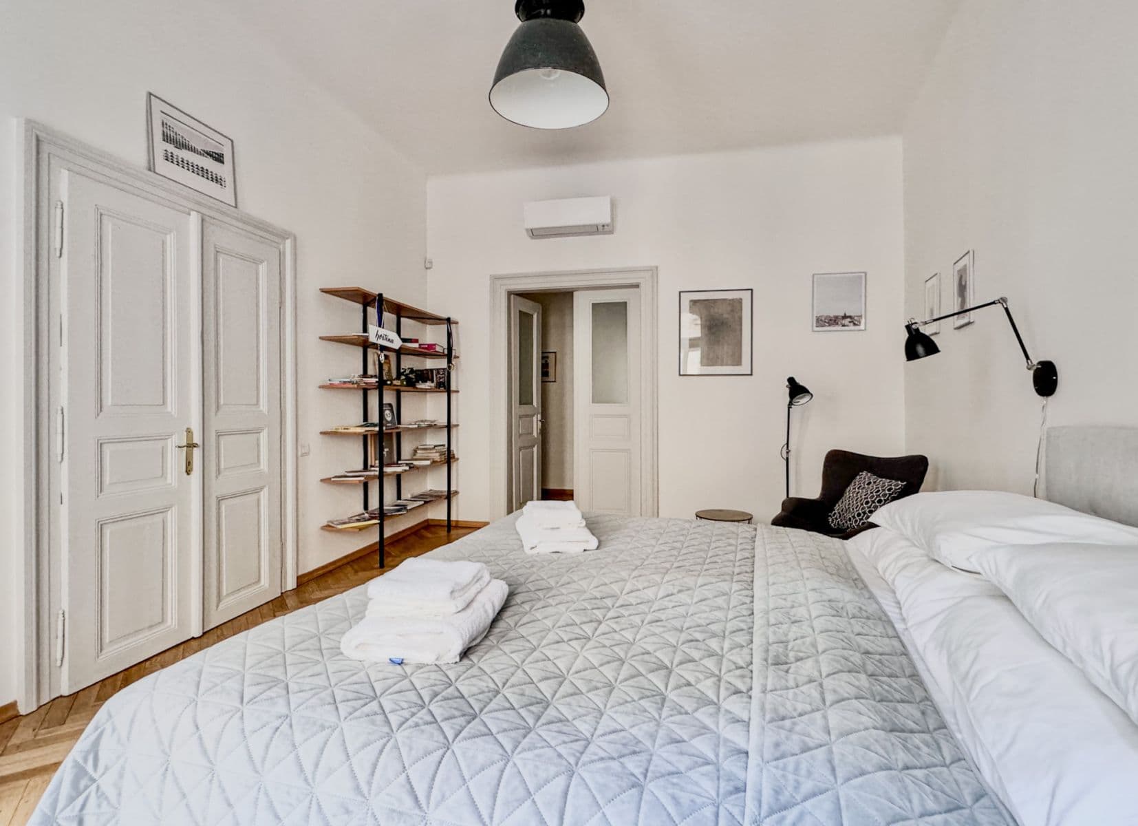 Pronájem bytu  136 m², Betlémská, Praha, Praha