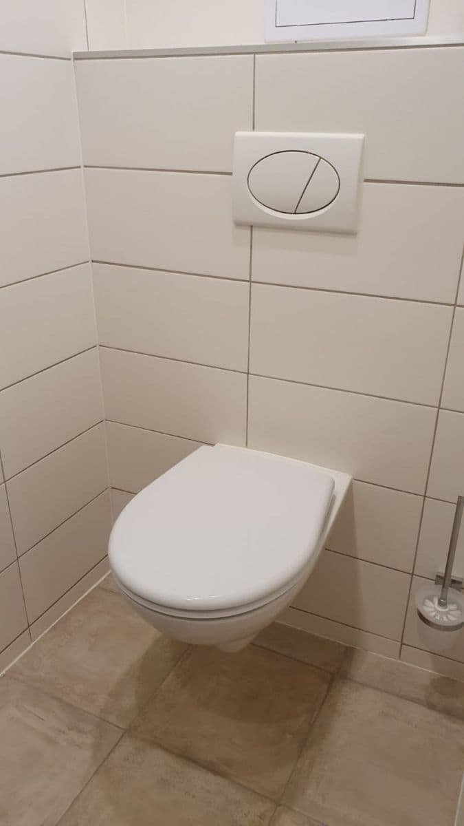 Pronájem bytu  46 m², Opatovická, Praha, Praha
