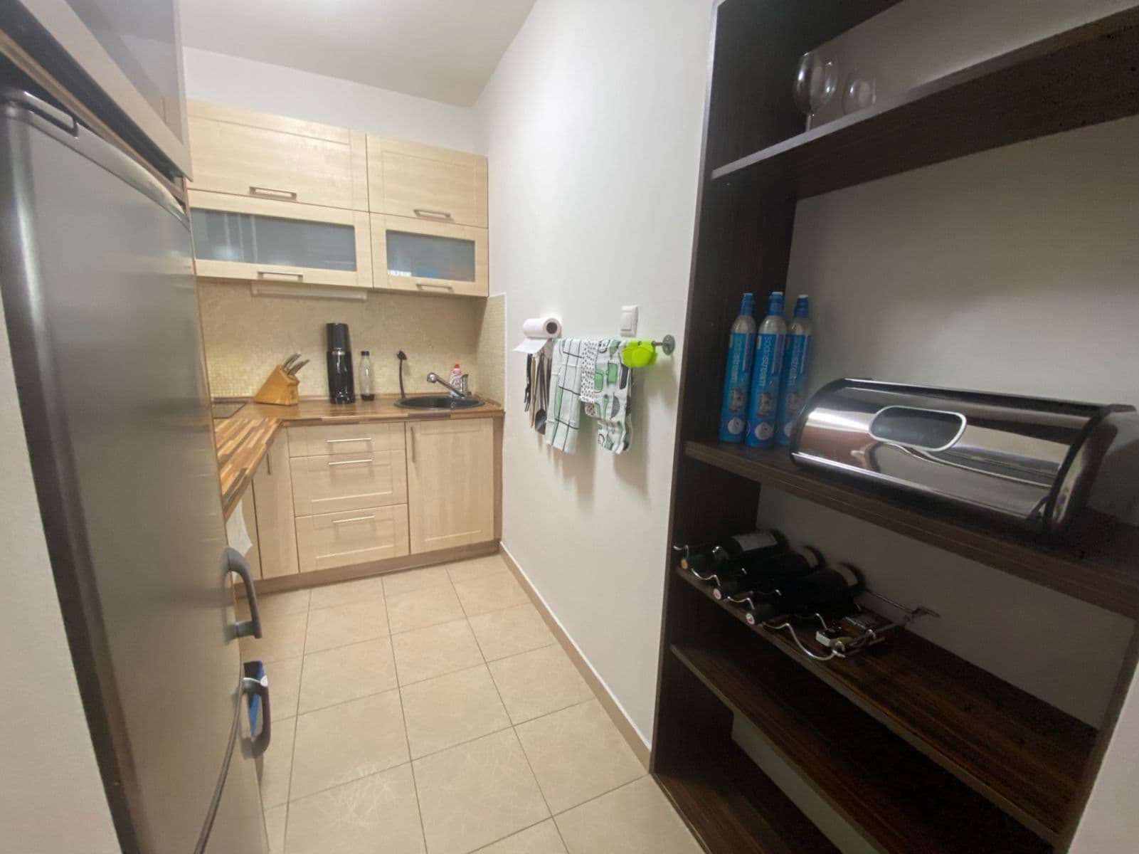 Pronájem bytu  55 m², Slévačská, Praha, Praha