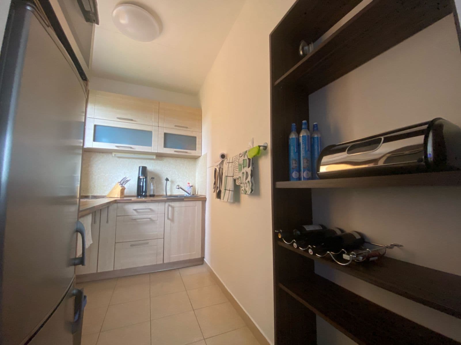 Pronájem bytu  55 m², Slévačská, Praha, Praha