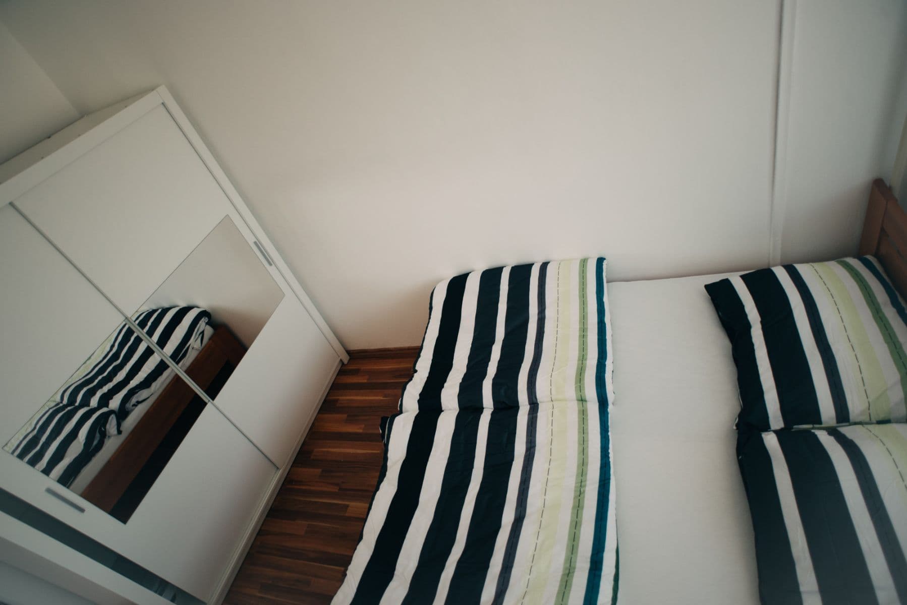 Pronájem bytu  55 m², Slévačská, Praha, Praha