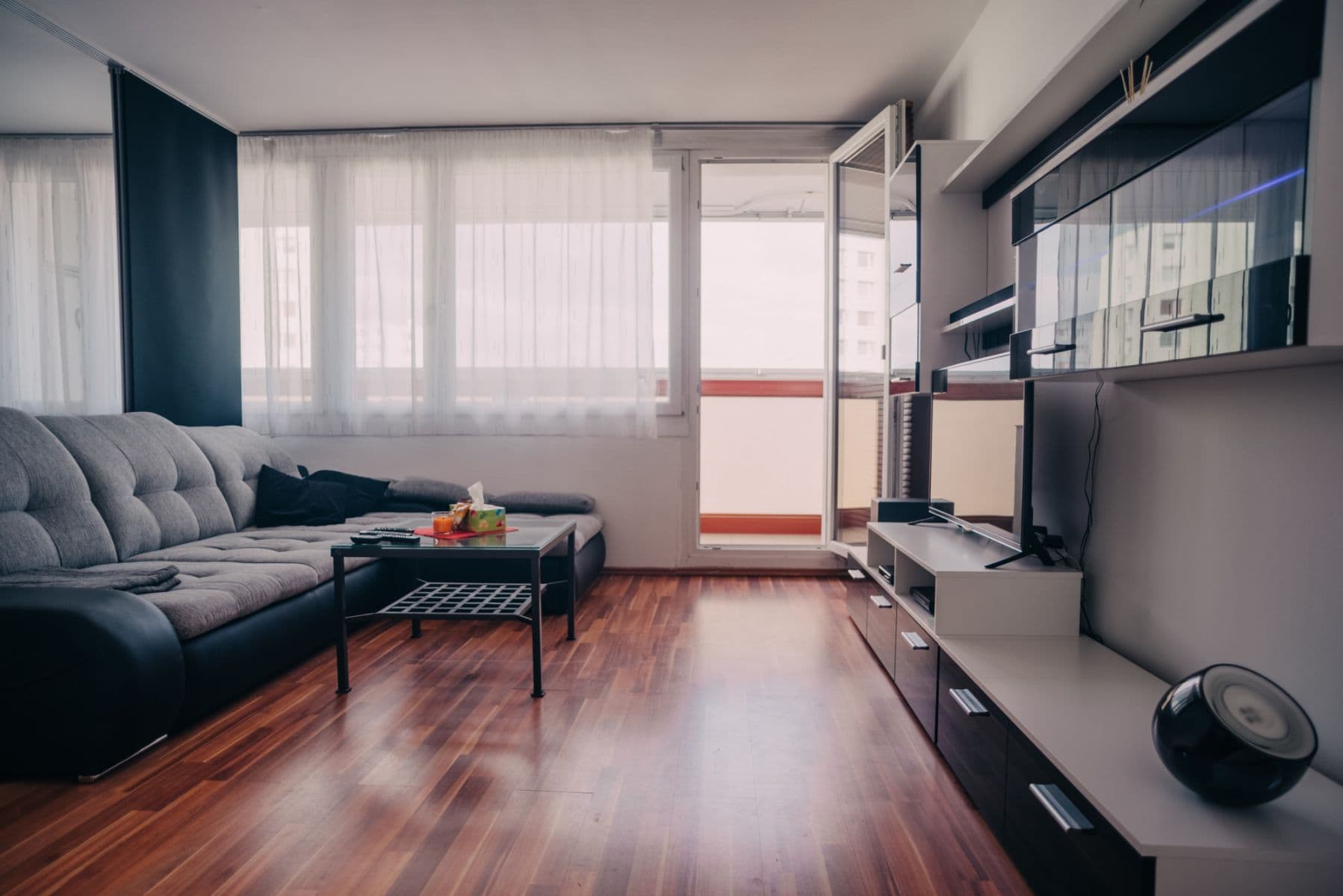 Pronájem bytu  55 m², Slévačská, Praha, Praha