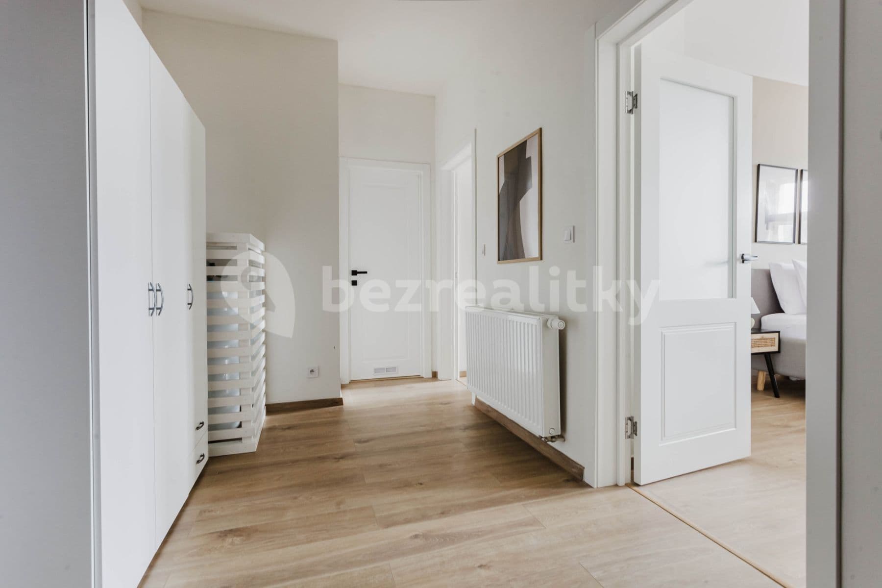 Pronájem bytu  58 m², Rostovská, Praha, Praha