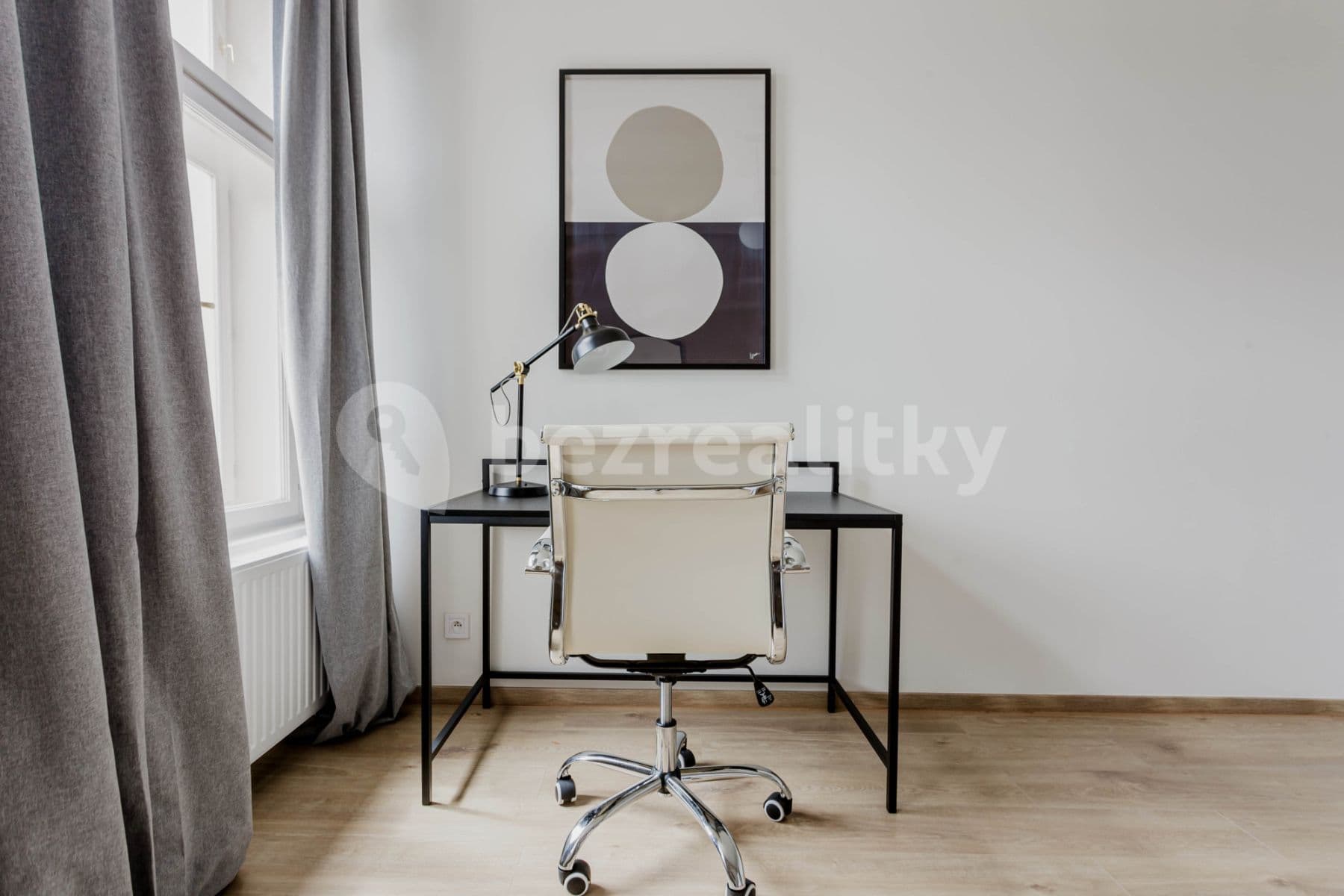 Pronájem bytu  58 m², Rostovská, Praha, Praha