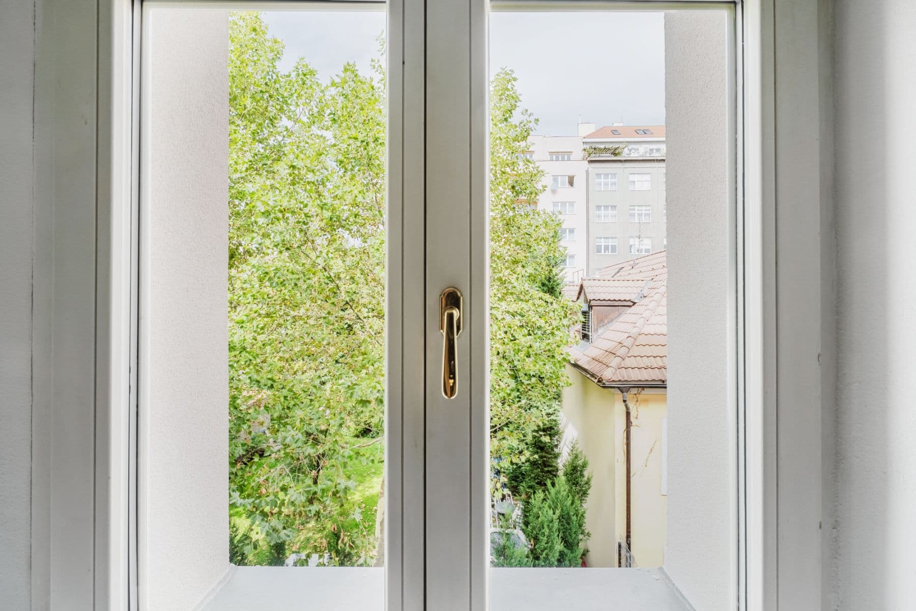 Pronájem bytu  50 m², Rostovská, Praha, Praha