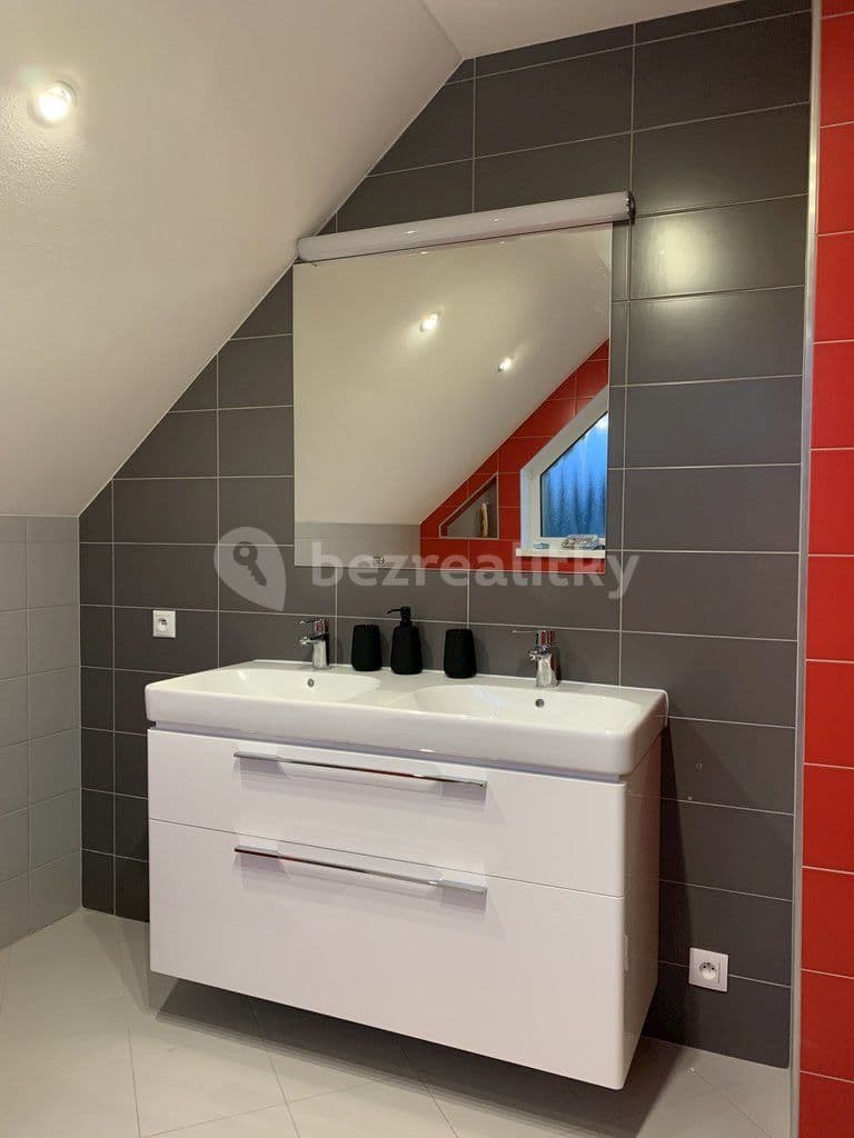 Pronájem bytu  150 m², Popradská, Veľká Lomnica, Prešovský kraj