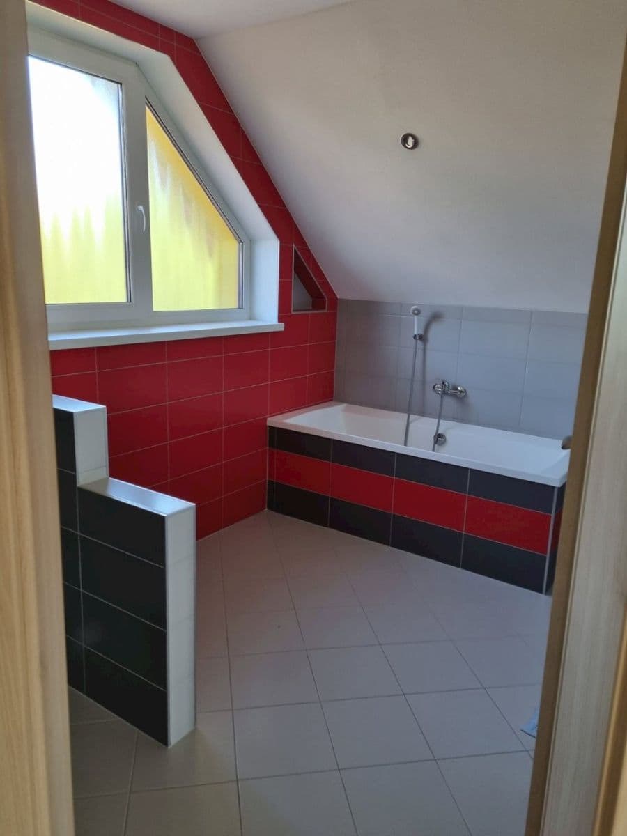 Pronájem bytu  150 m², Popradská, Veľká Lomnica, Prešovský kraj
