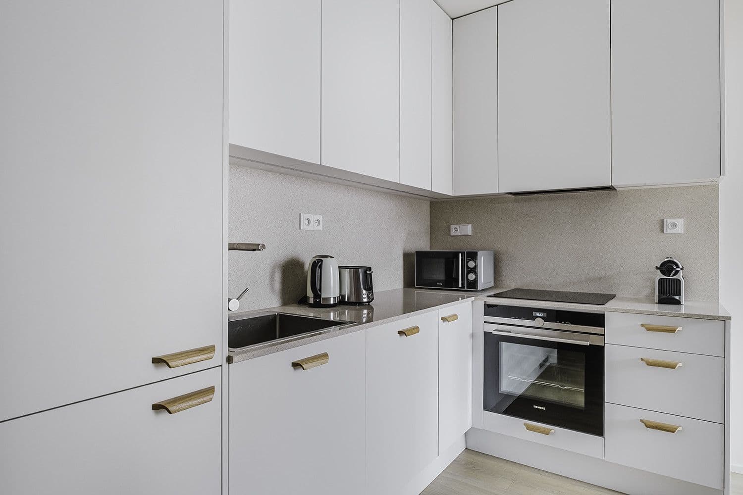 Pronájem bytu  58 m², U Pergamenky a, Praha, Praha