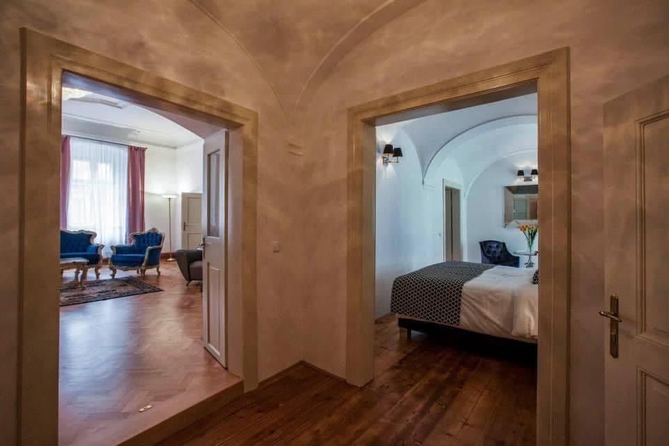 Pronájem bytu  130 m², Michalská, Praha, Praha