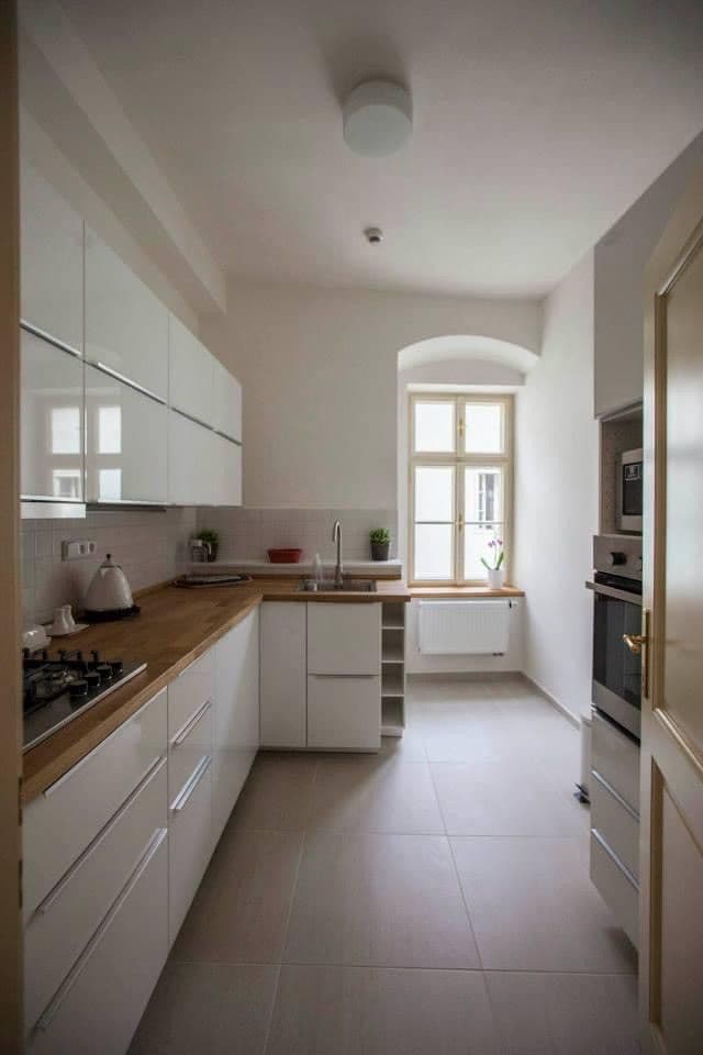 Pronájem bytu  130 m², Michalská, Praha, Praha