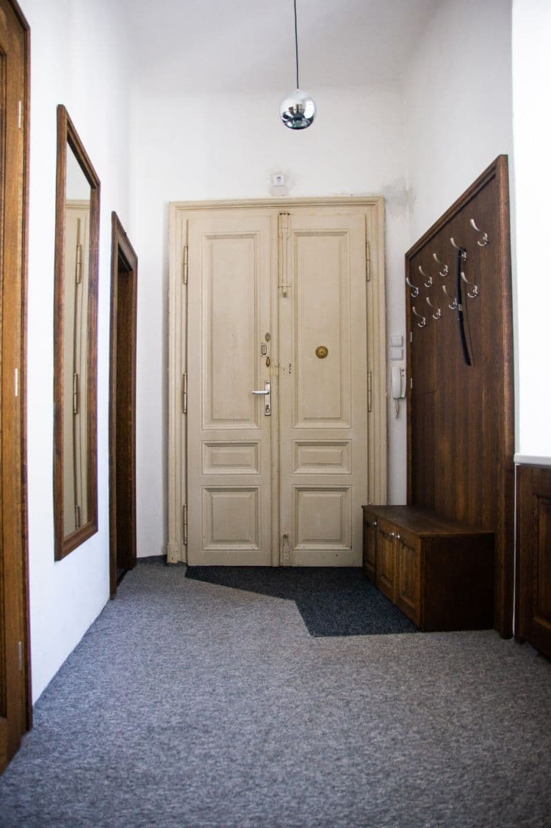 Pronájem bytu  107 m², Pionýrská, Brno, Jihomoravský kraj