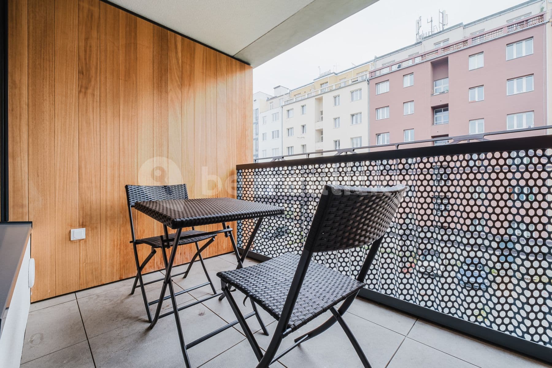 Pronájem bytu  58 m², Vrbenského, Praha, Praha