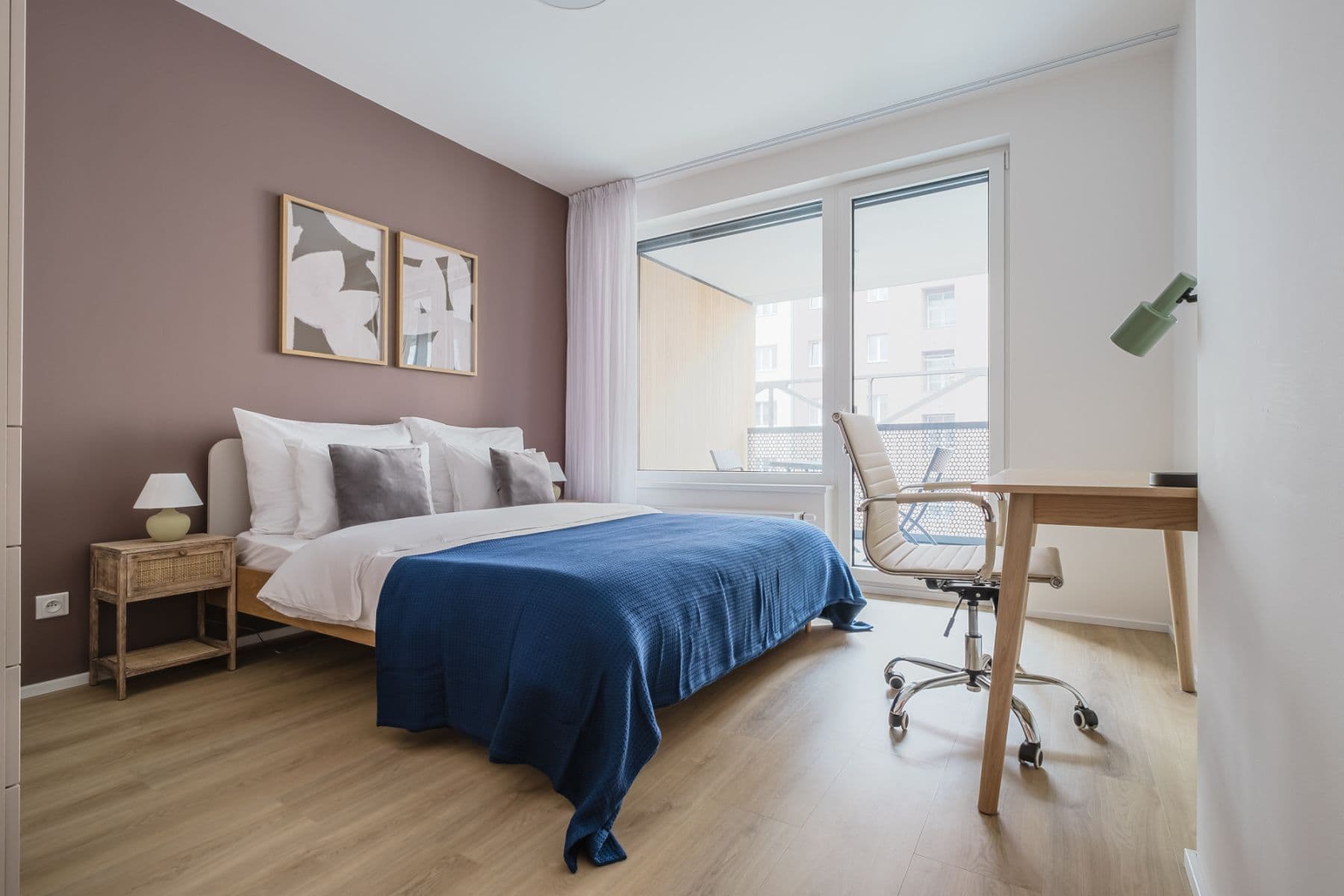 Pronájem bytu  58 m², Vrbenského, Praha, Praha