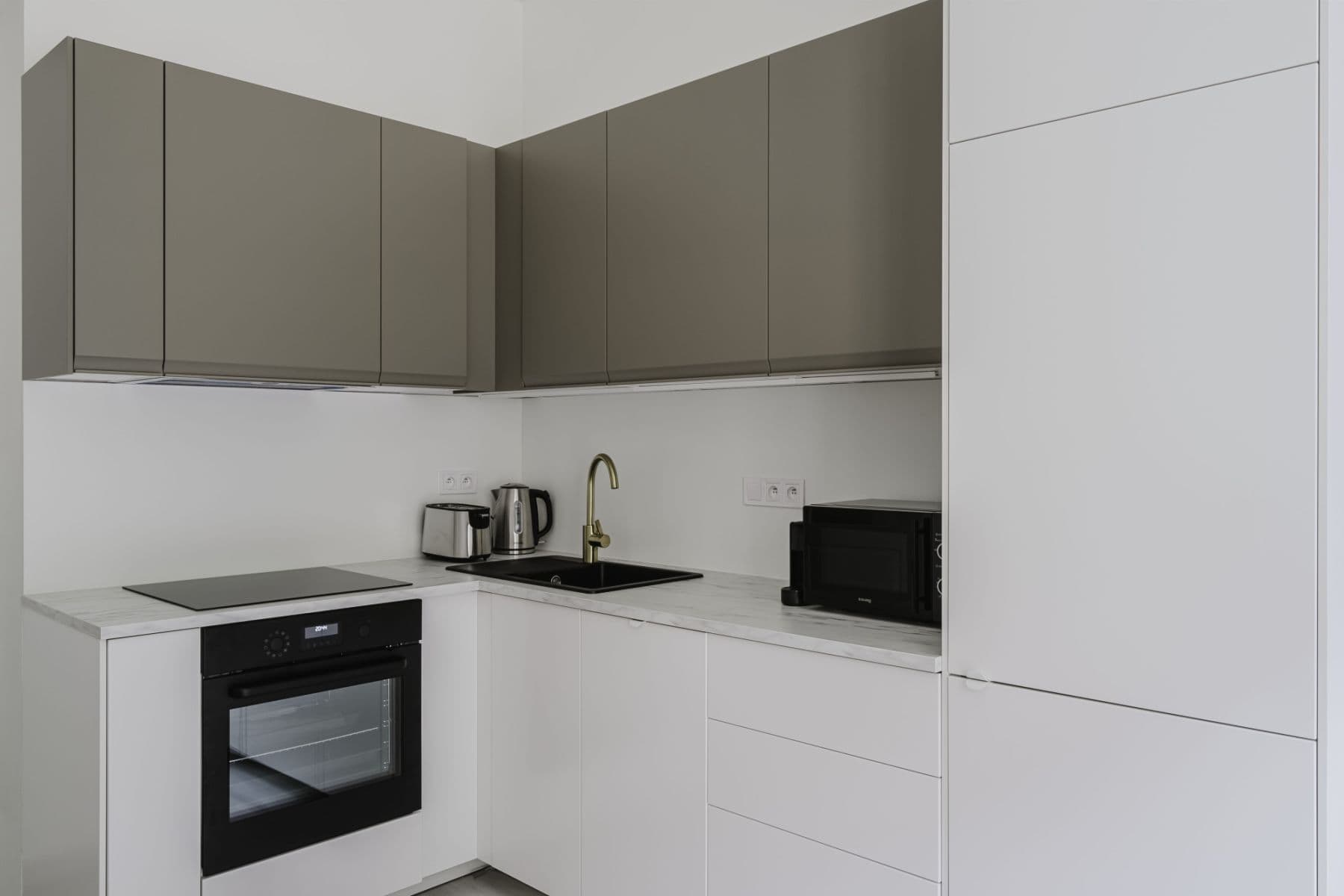 Pronájem bytu  47 m², Rostovská, Praha, Praha