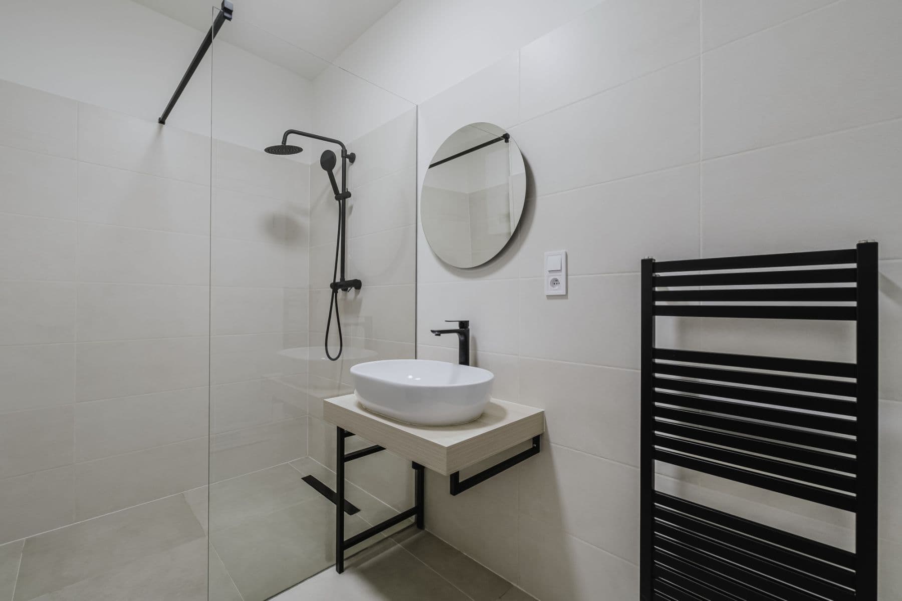 Pronájem bytu  47 m², Rostovská, Praha, Praha