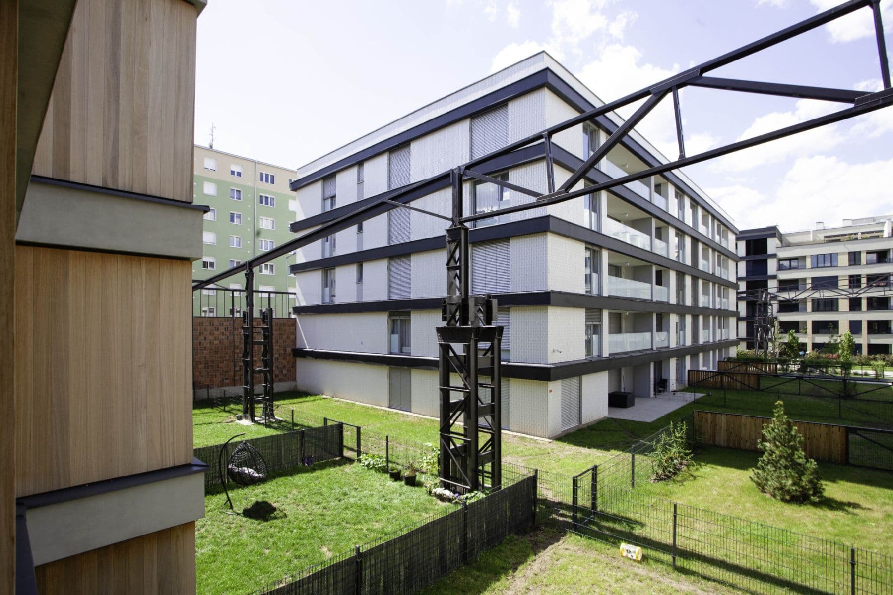Pronájem bytu  61 m², Vrbenského, Praha, Praha