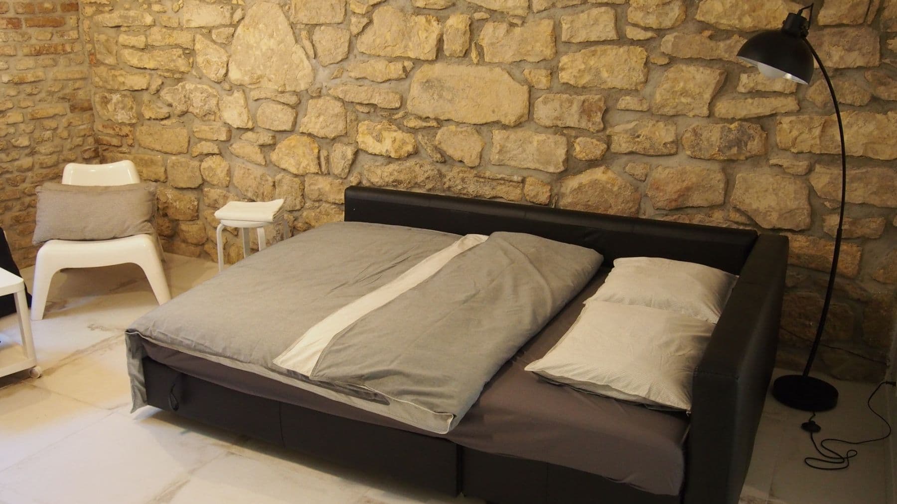 Pronájem bytu  82 m², Kosatcová, Praha, Praha