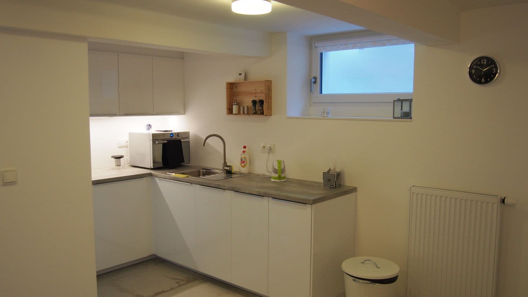 Pronájem bytu  82 m², Kosatcová, Praha, Praha