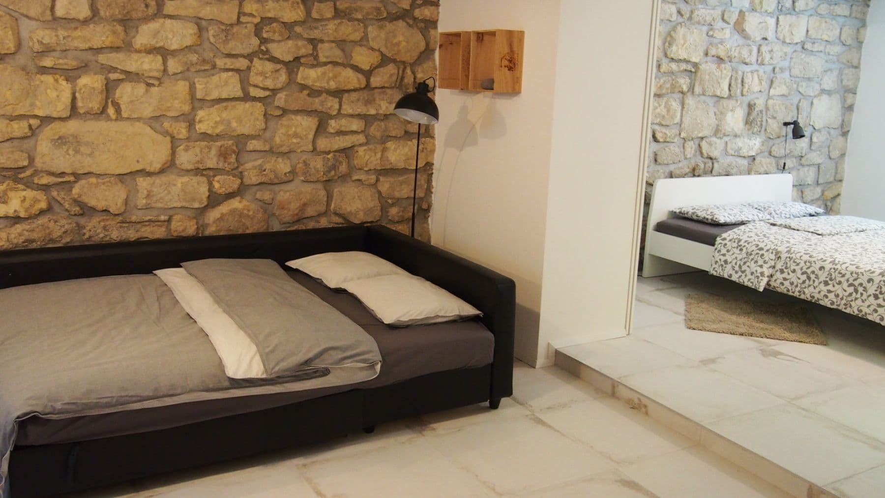 Pronájem bytu  82 m², Kosatcová, Praha, Praha