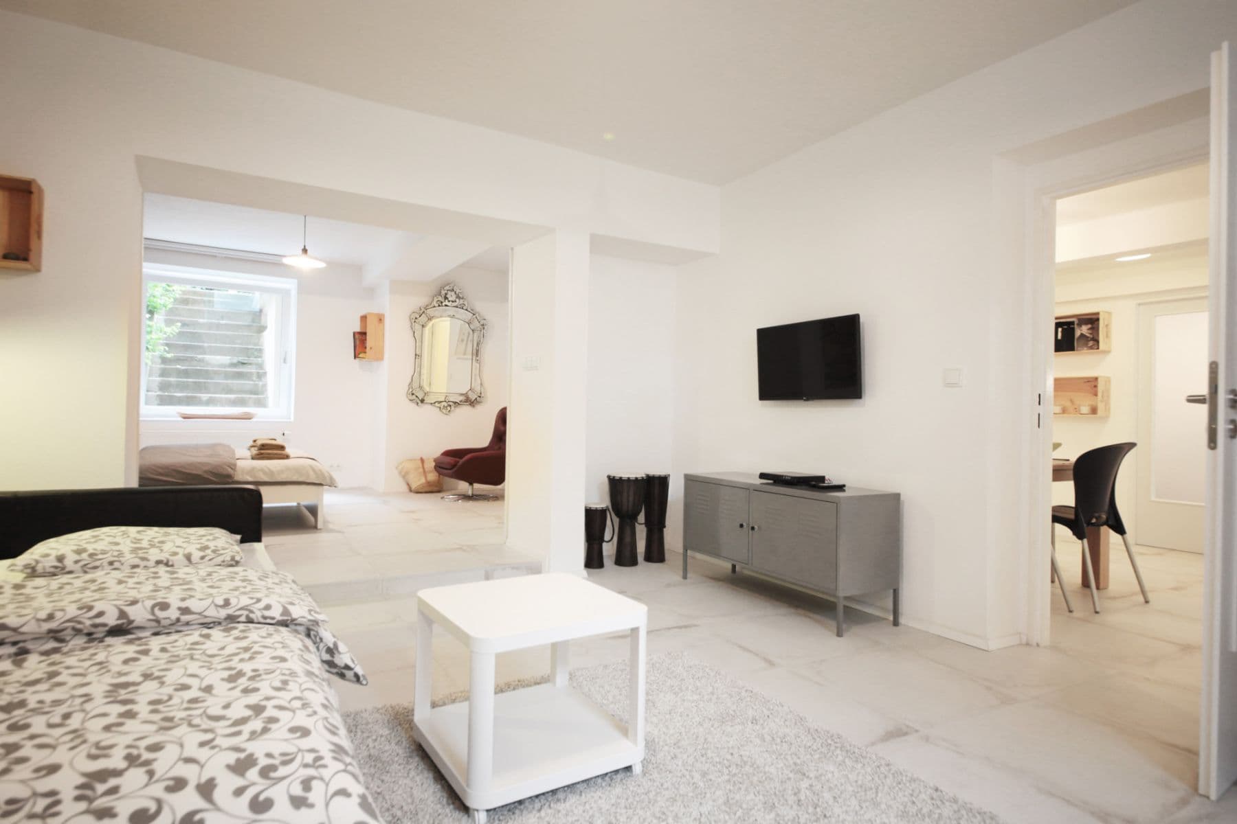 Pronájem bytu  82 m², Kosatcová, Praha, Praha