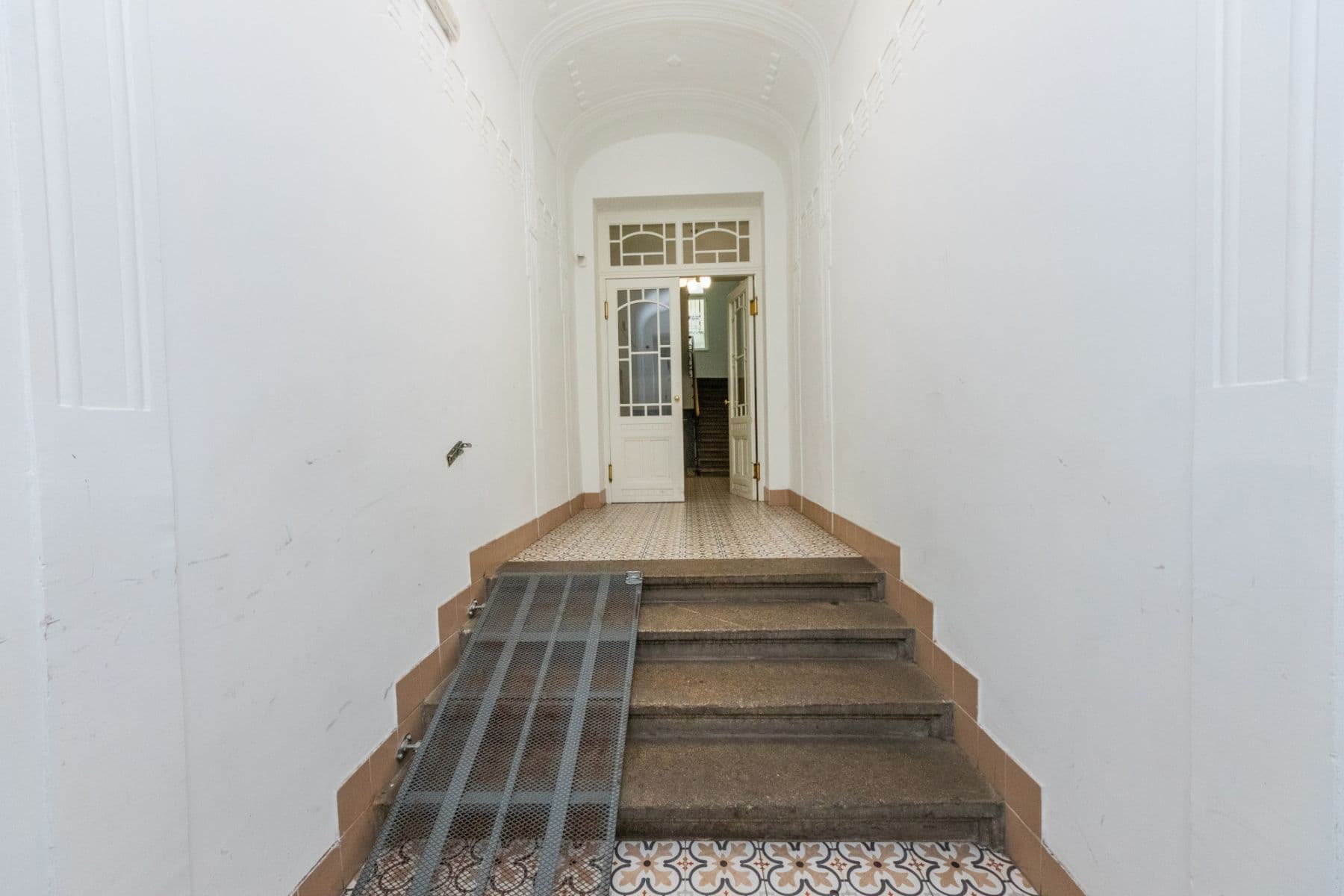 Pronájem bytu  36 m², Slavíkova, Praha, Praha