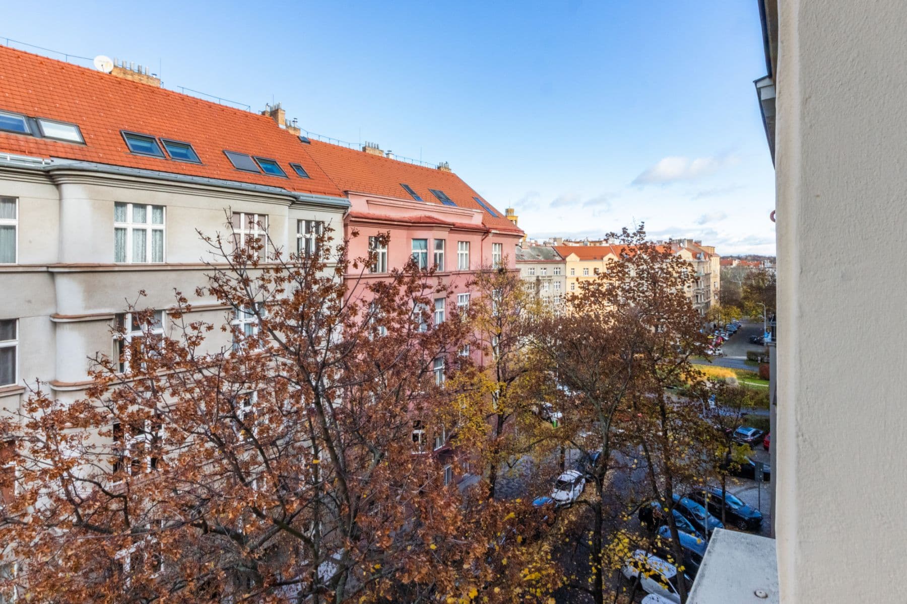 Pronájem bytu  36 m², Slavíkova, Praha, Praha