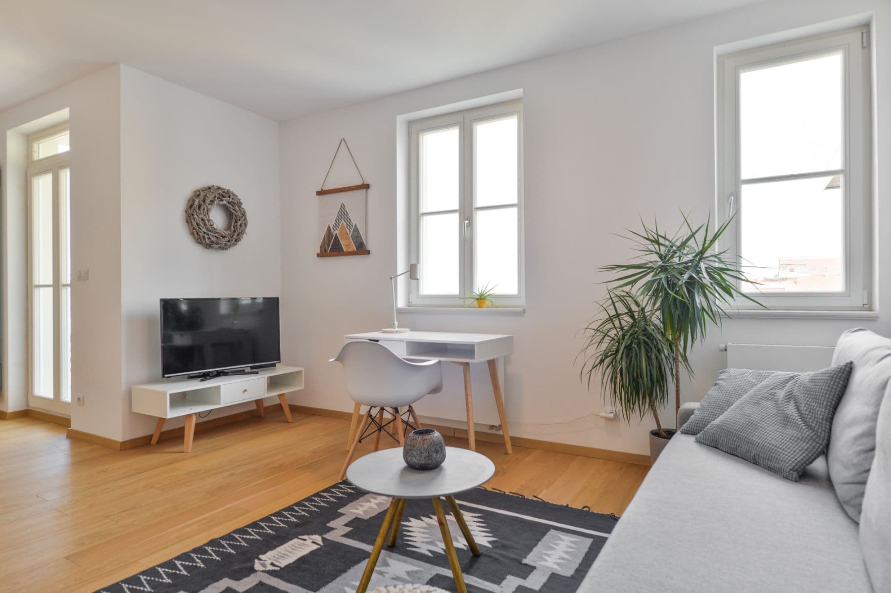 Pronájem bytu  42 m², Krásova, Praha, Praha