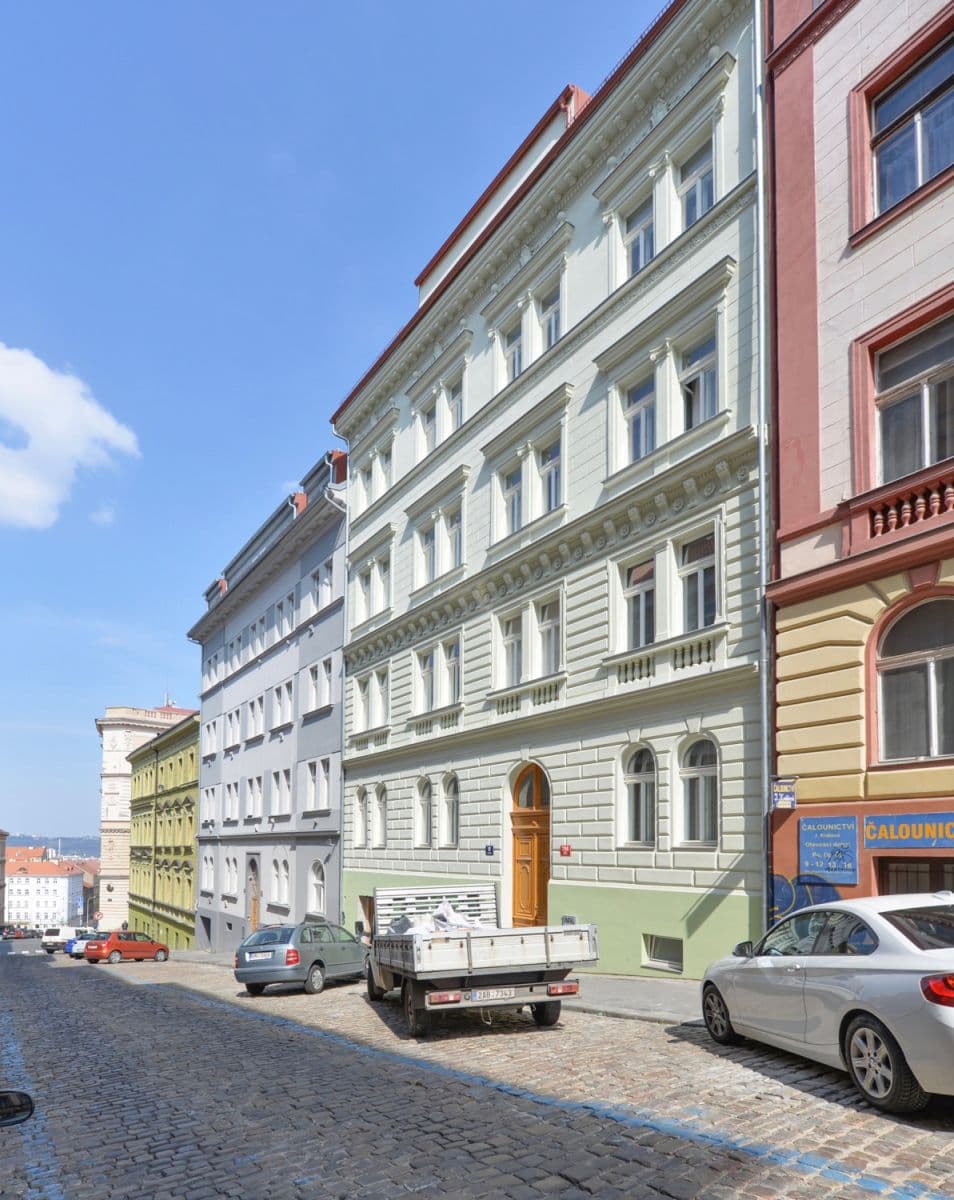 Pronájem bytu  42 m², Krásova, Praha, Praha