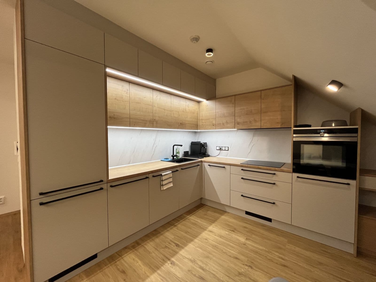 Pronájem bytu  56 m², Tišnovská, Brno, Jihomoravský kraj