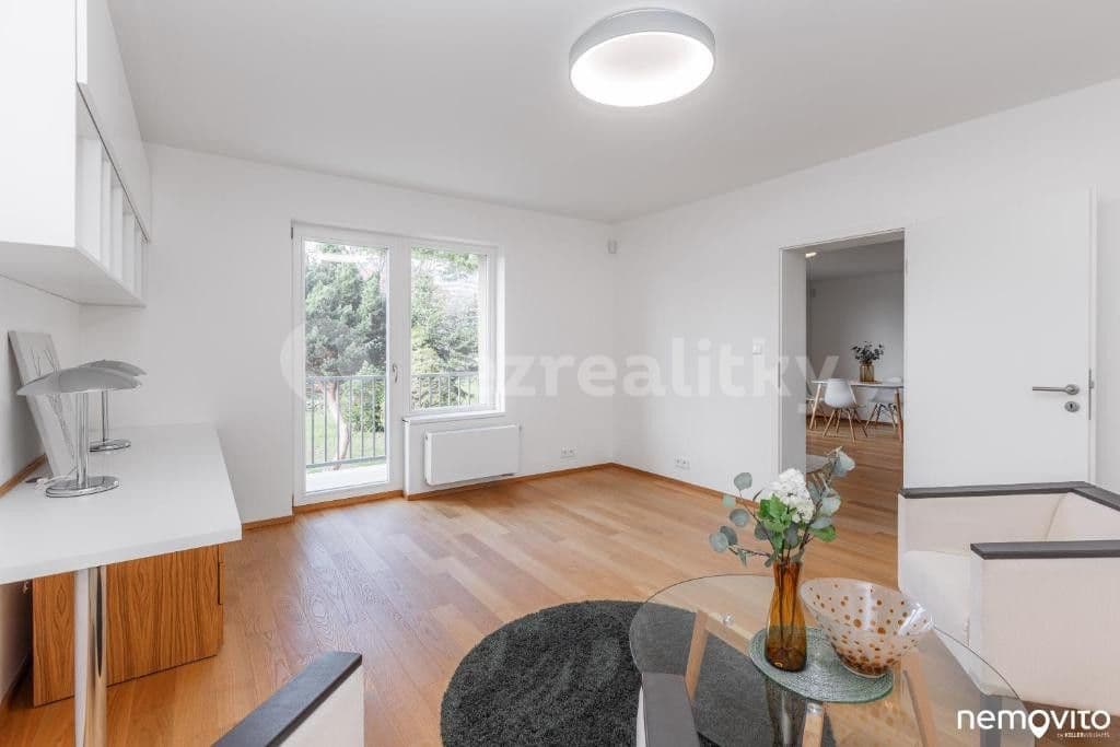 Pronájem bytu  140 m², U Hrušky, Praha, Praha